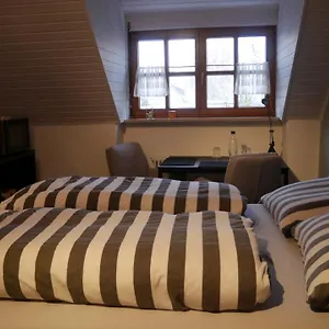 Ruhiges Naehe Messe Mit Wallbox Séjour chez l'habitant Nuremberg